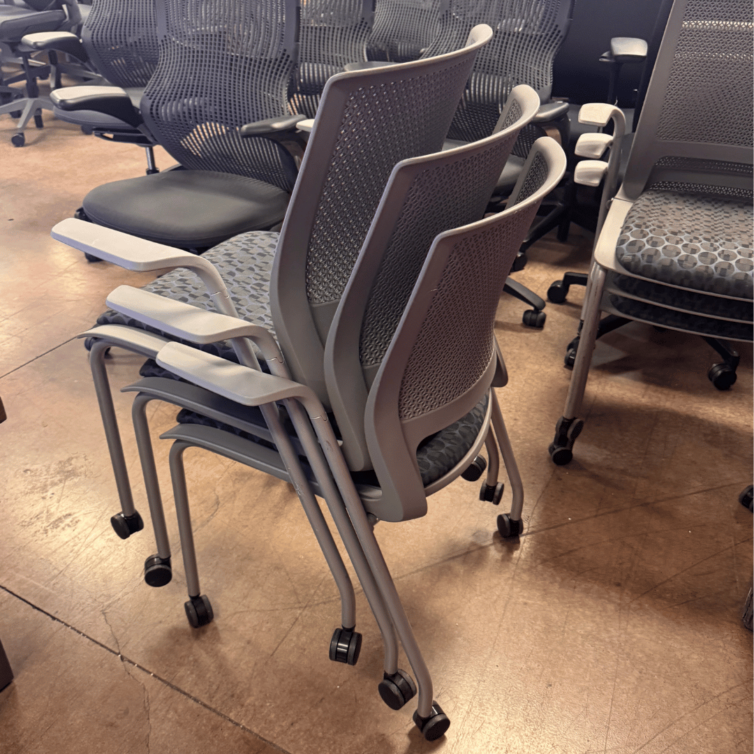 SitOnIt Seating Lumin Stackable Rolling Side Guest Office Chair (Maharam Blue Disco/Gray) - Best Deal Office Furniture & Apple StoreLas_Vegas