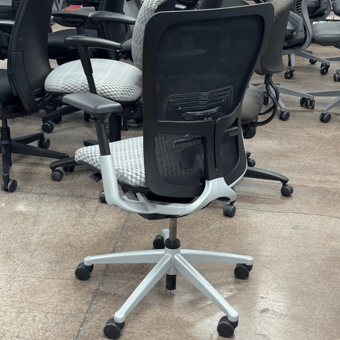 Haworth Zody Ergonomic Office Chair with Lumbar (Dark Gray Checkered Plaid/ Silver Frame) - Best Deal Office, TV, & Apple StoreLas_Vegas